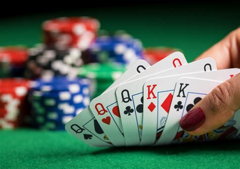 online poker game article